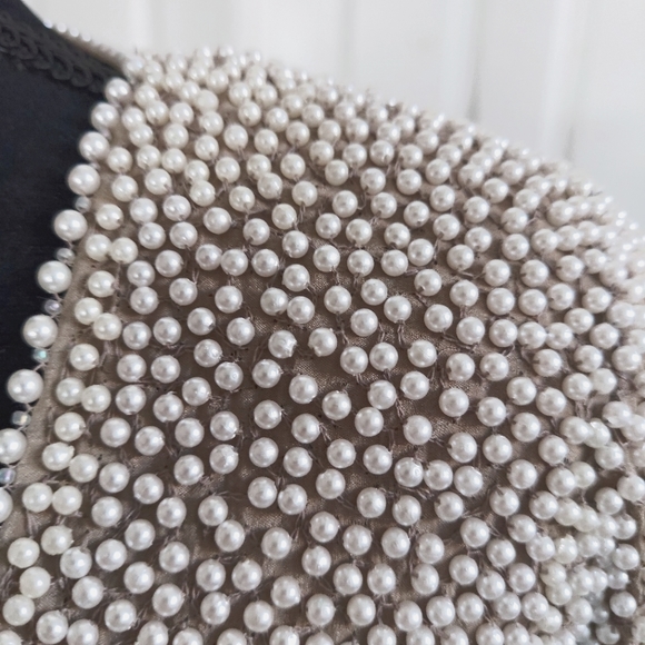♥️♥️Unique,extraordinary by Riazee Boutique Beaded "Pearls"Top  Size 6 - Picture 5 of 11